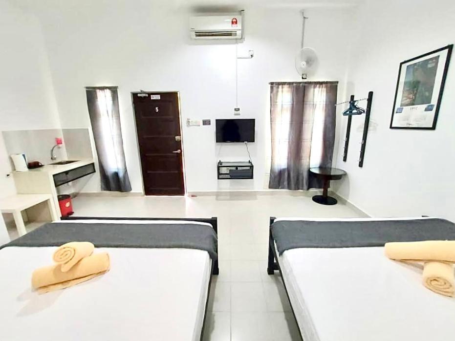 Belukar Lodges Private Homestay Pantai Cenang  Extérieur photo